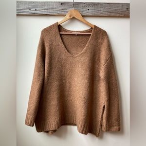 NWOT camel v-neck sweater